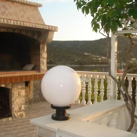 Lejlighed Jasmina Fuer Sechs Personen By Interhome *